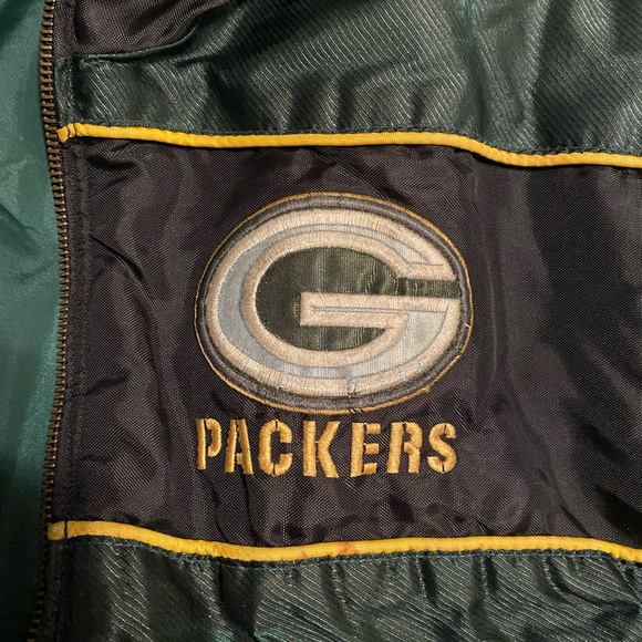 Vintage Green Bay Packers Winter Jacket - Picture 3 of 6